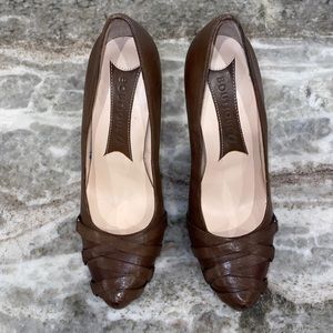 NWT Boutique 9 Brown Leather Heels